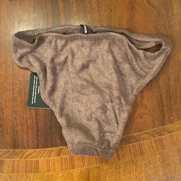 PrettyLittleThing brown size 10 soft bikini - Picture 3 of 5